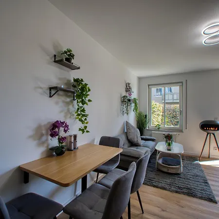 Dresdenstay Waldschloesschen Mit Terrasse Und Parkplatz
