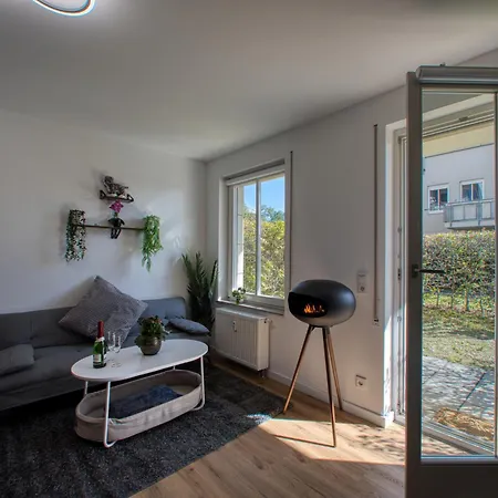 Dresdenstay Waldschloesschen Mit Terrasse Und Parkplatz *